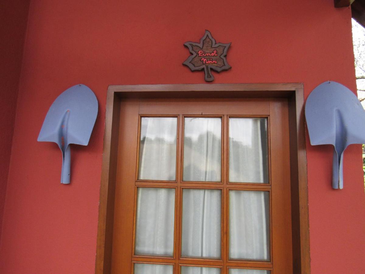 Badenwein Villa Campos do Jordão Екстериор снимка